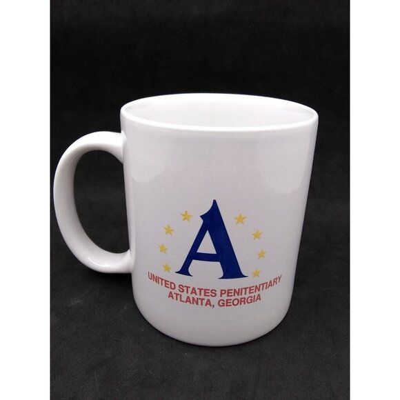 Vtg. United States Atlanta, Georgia Penitentiary mug souvenir - Picture 12 of 12